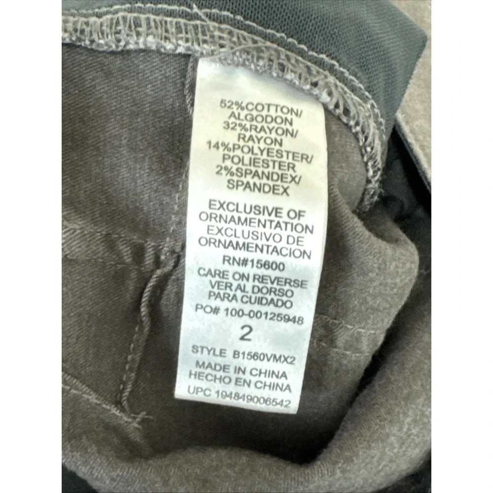 Democracy AbSolution Women's 2 Straight Leg 5 Pocket Jeans Brown‎ EUC Stretch
